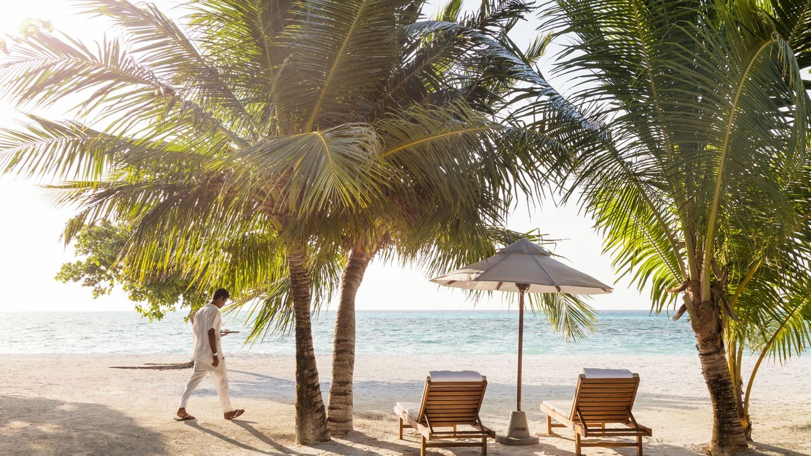 rooms-beach-pool-villa