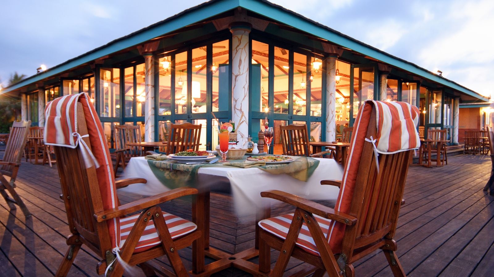 restaurants-ristorente-al-pontile