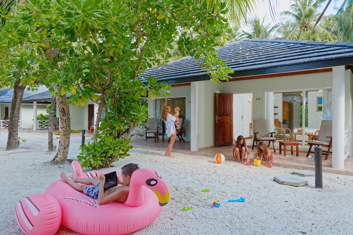 rooms-two-bedroom-family-beach-villa