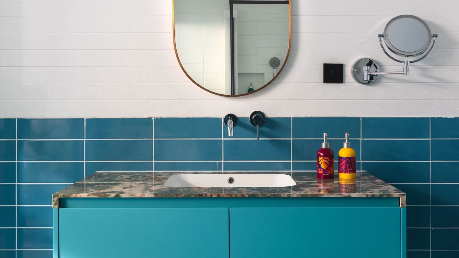 rooms-sunset-deluxe-beach-villas