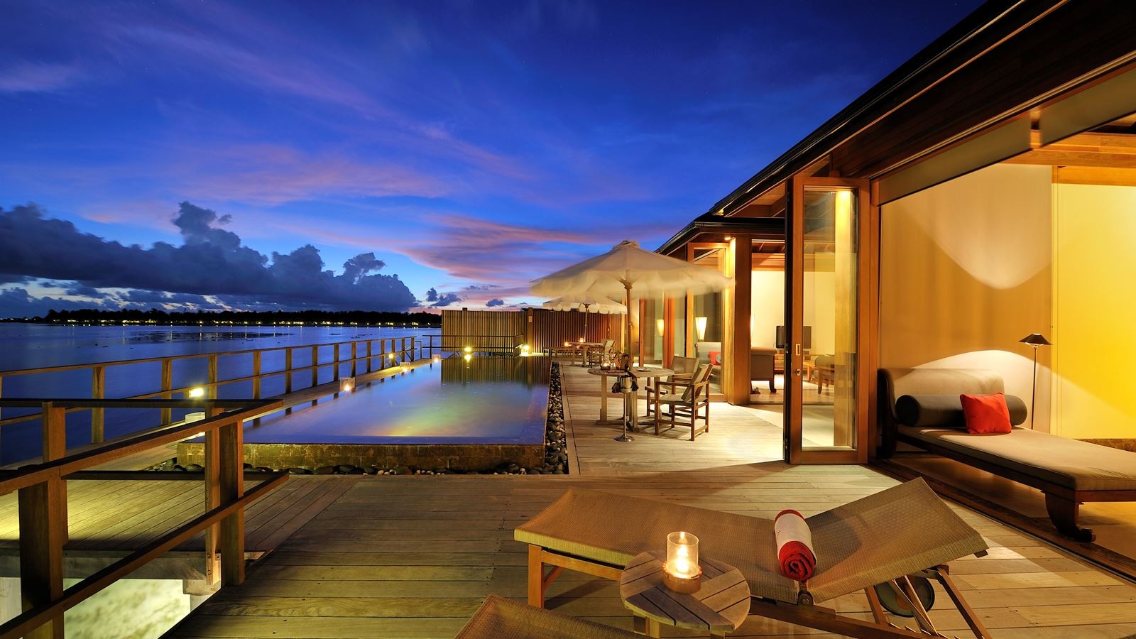 rooms-two-bedroom-ocean-suite-with-pool