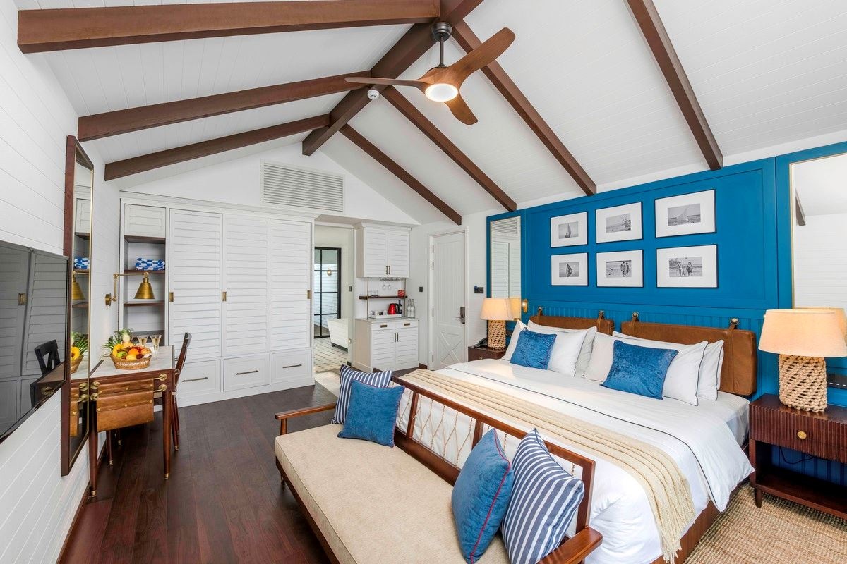 rooms-deluxe-beach-pool-villa