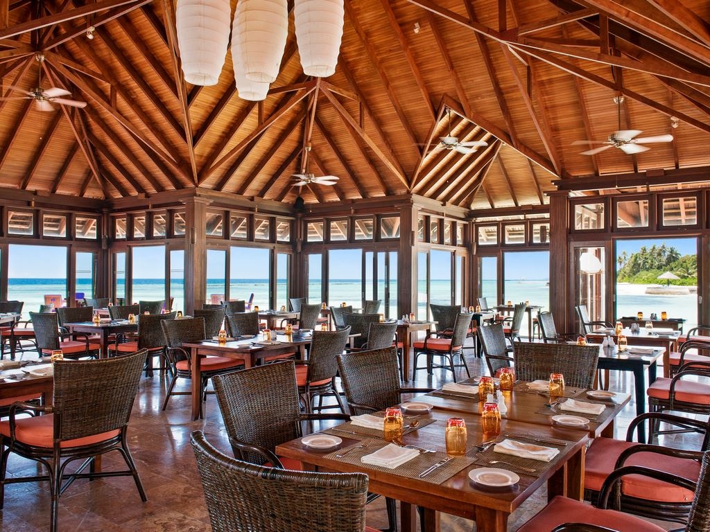 restaurants-sunset-restaurant