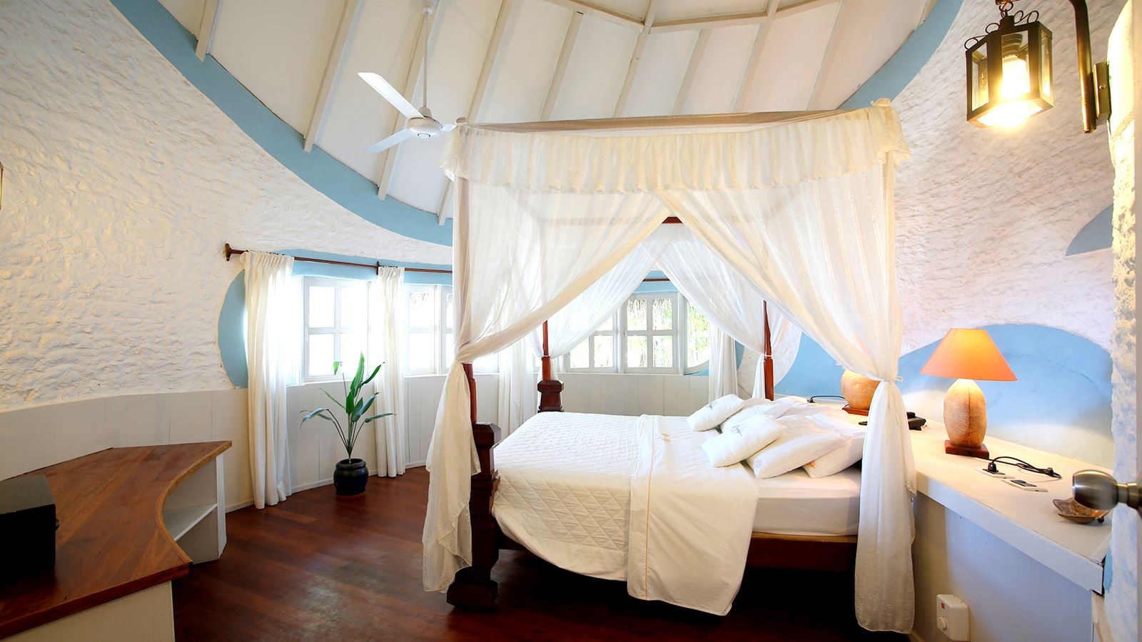 rooms-family-beach-villa