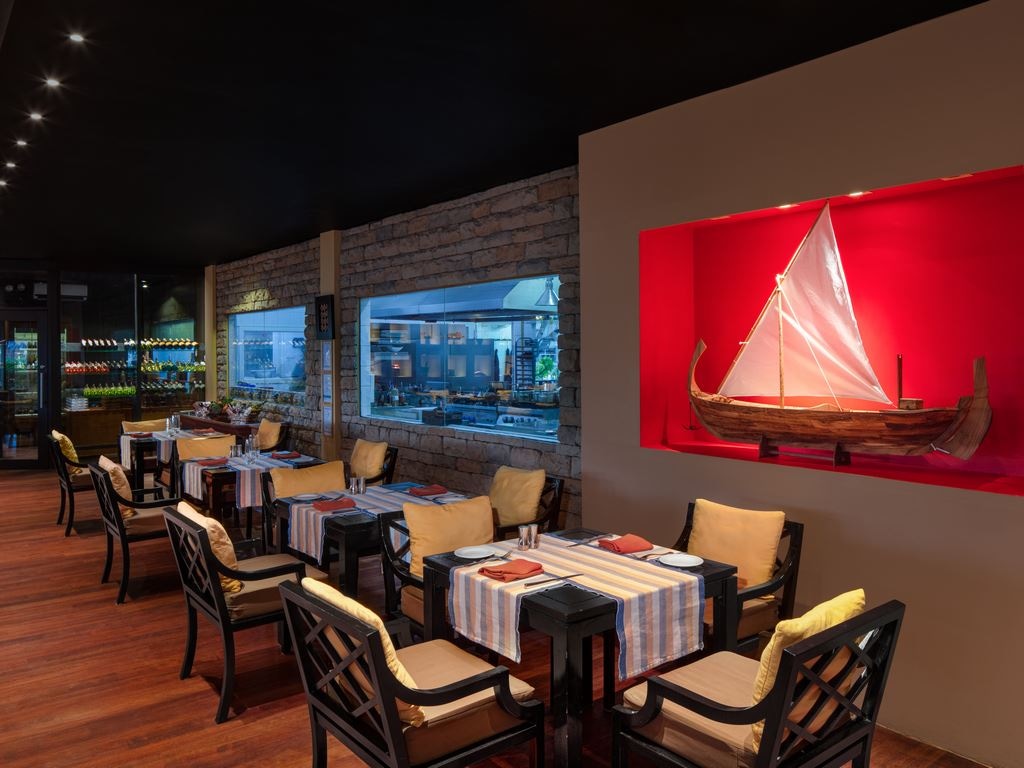 restaurants-farivalhu-fine-dinning-restaurant