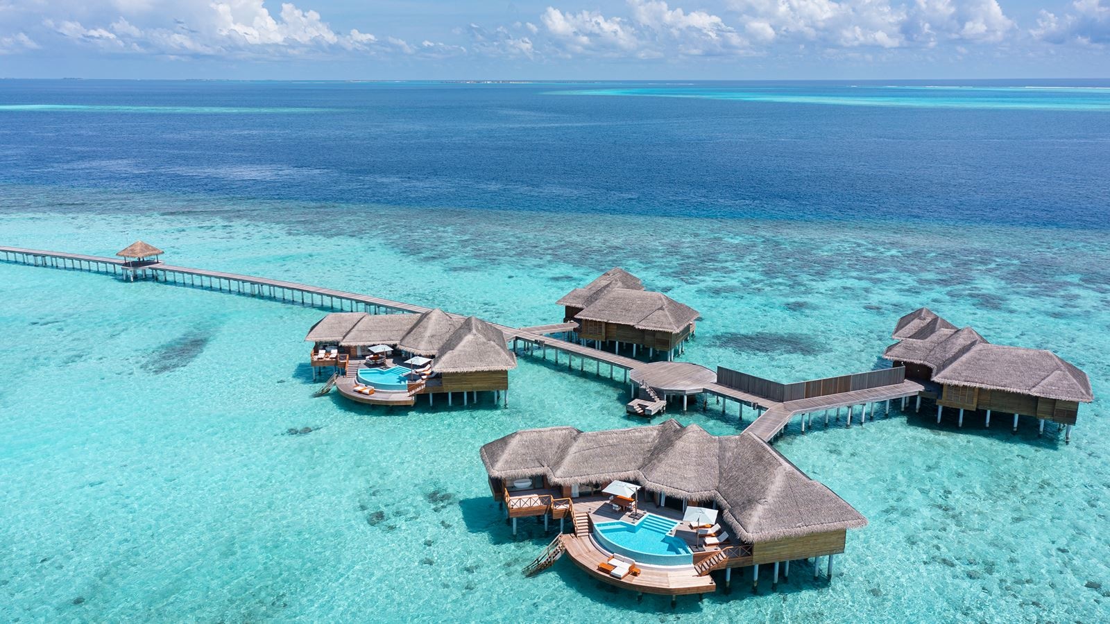 rooms-two-bedroom-ocean-pavilion-with-pool