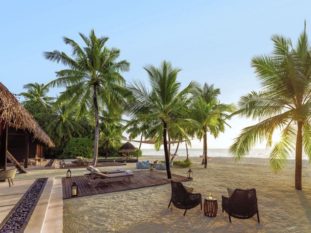 rooms-two-villa-residence-with-pool