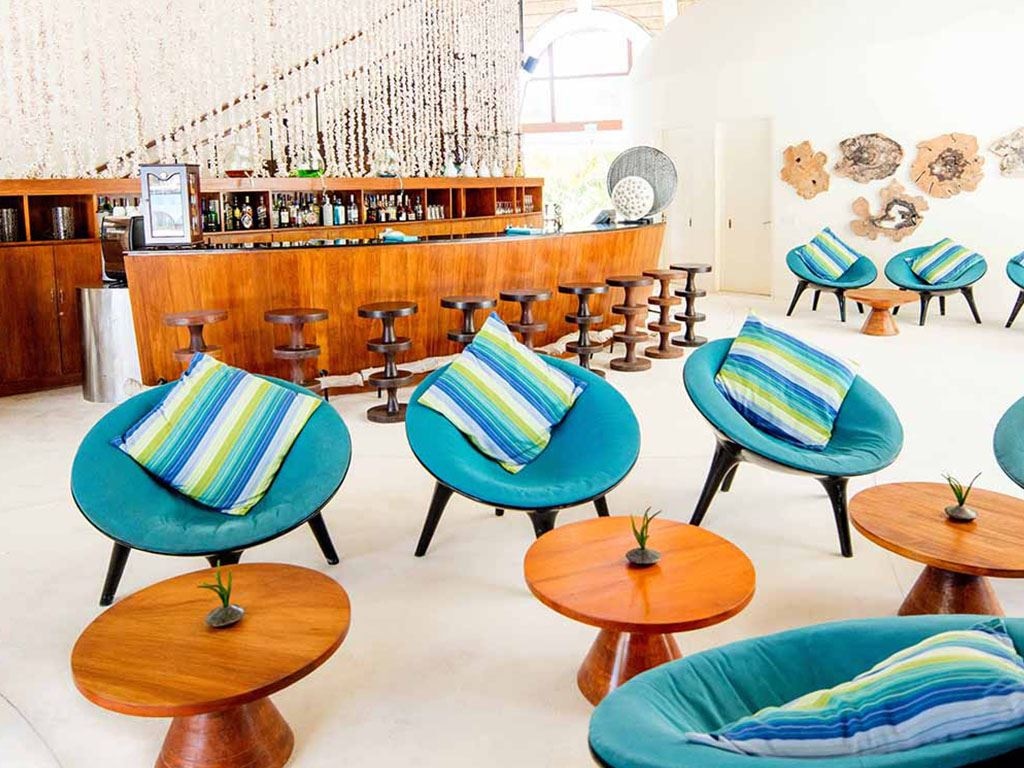 restaurants-the-lounge-bar