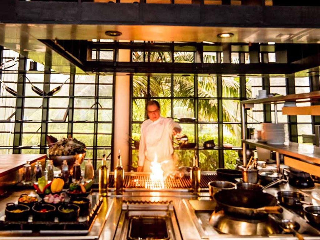 restaurants-the-asian-kitchen