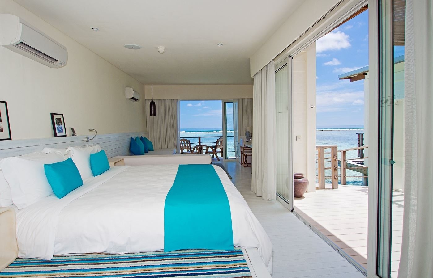 rooms-overwater-villa-island-view