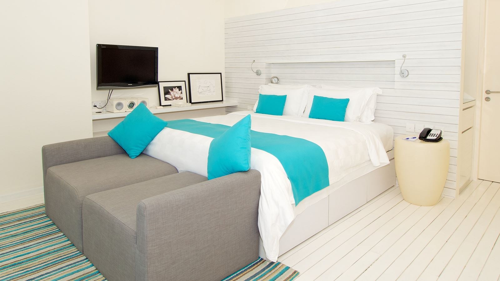 rooms-two-bedroom-beach-house-sea-view