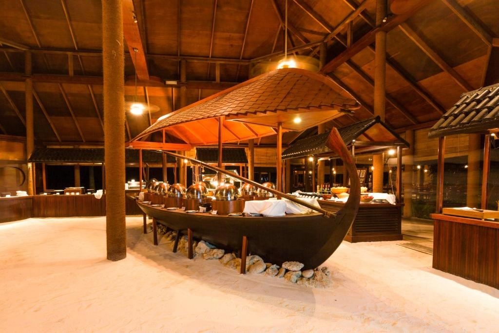 restaurants-main-restaurant