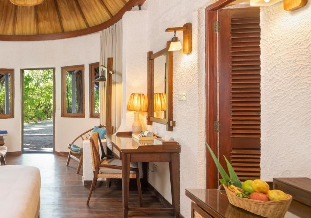 rooms-beach-bungalow