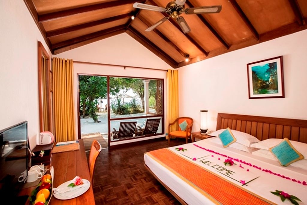 rooms-reethi-sunset-villa