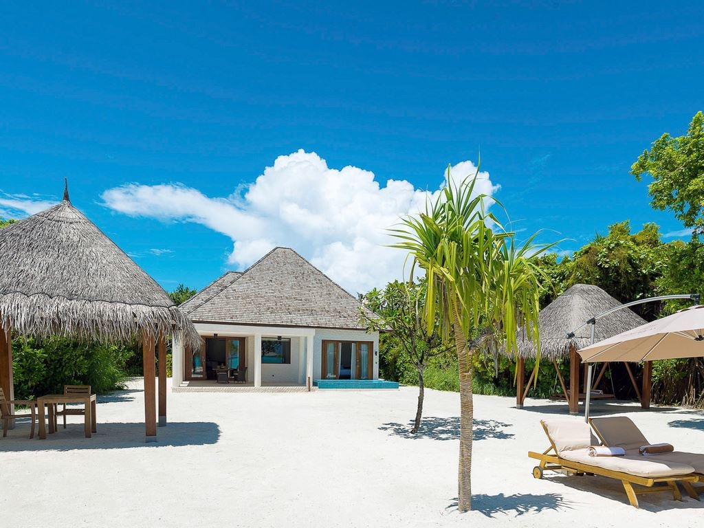 rooms-beach-residence-with-plunge-pool