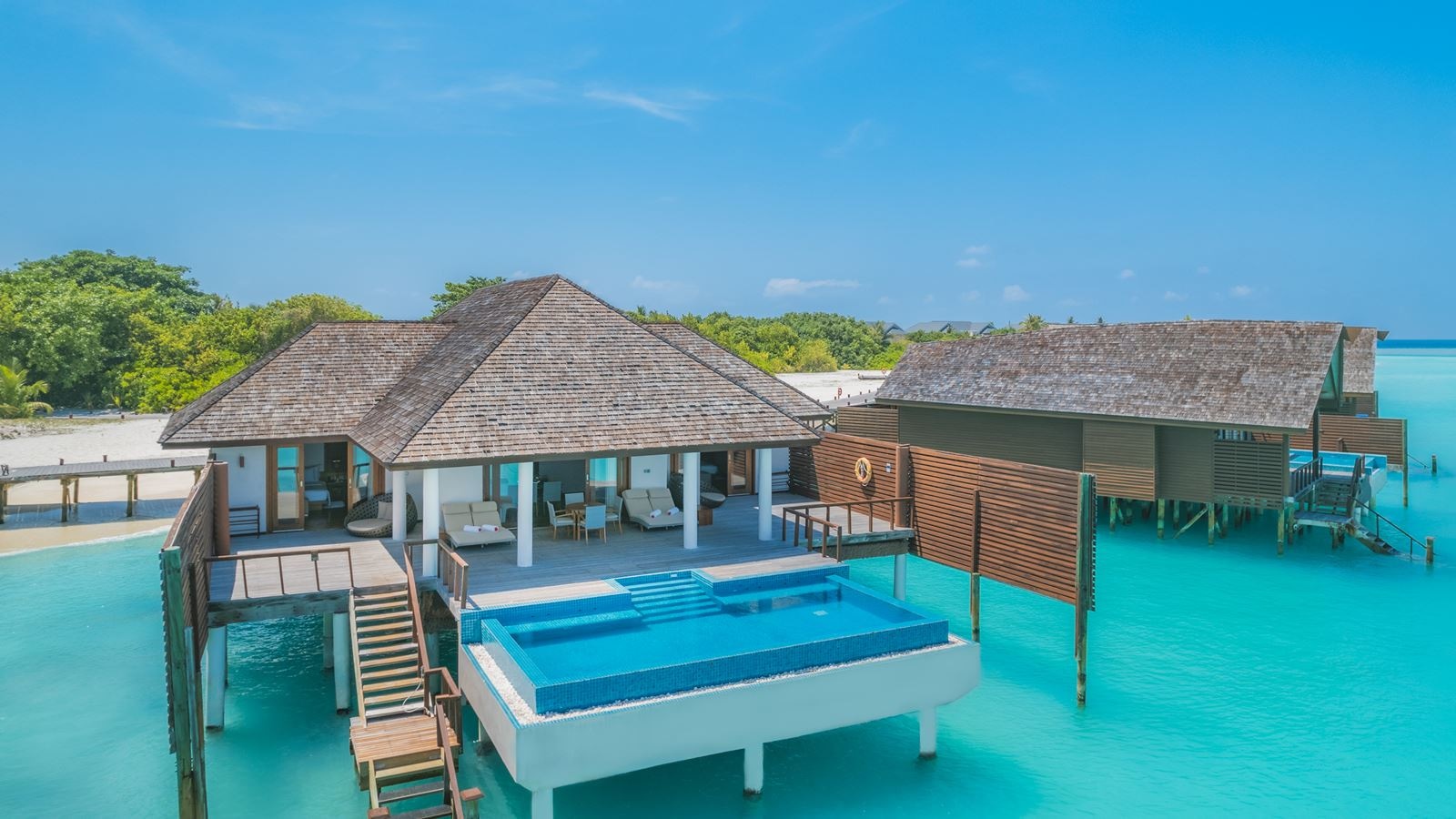 rooms-two-bedroom-ocean-villa-with-pool