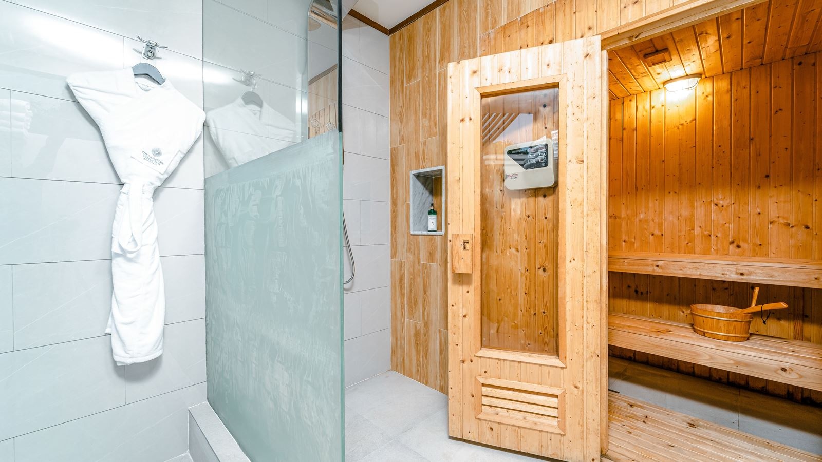 rooms-grand-beach-residence-with-sunrise-pool-3-br