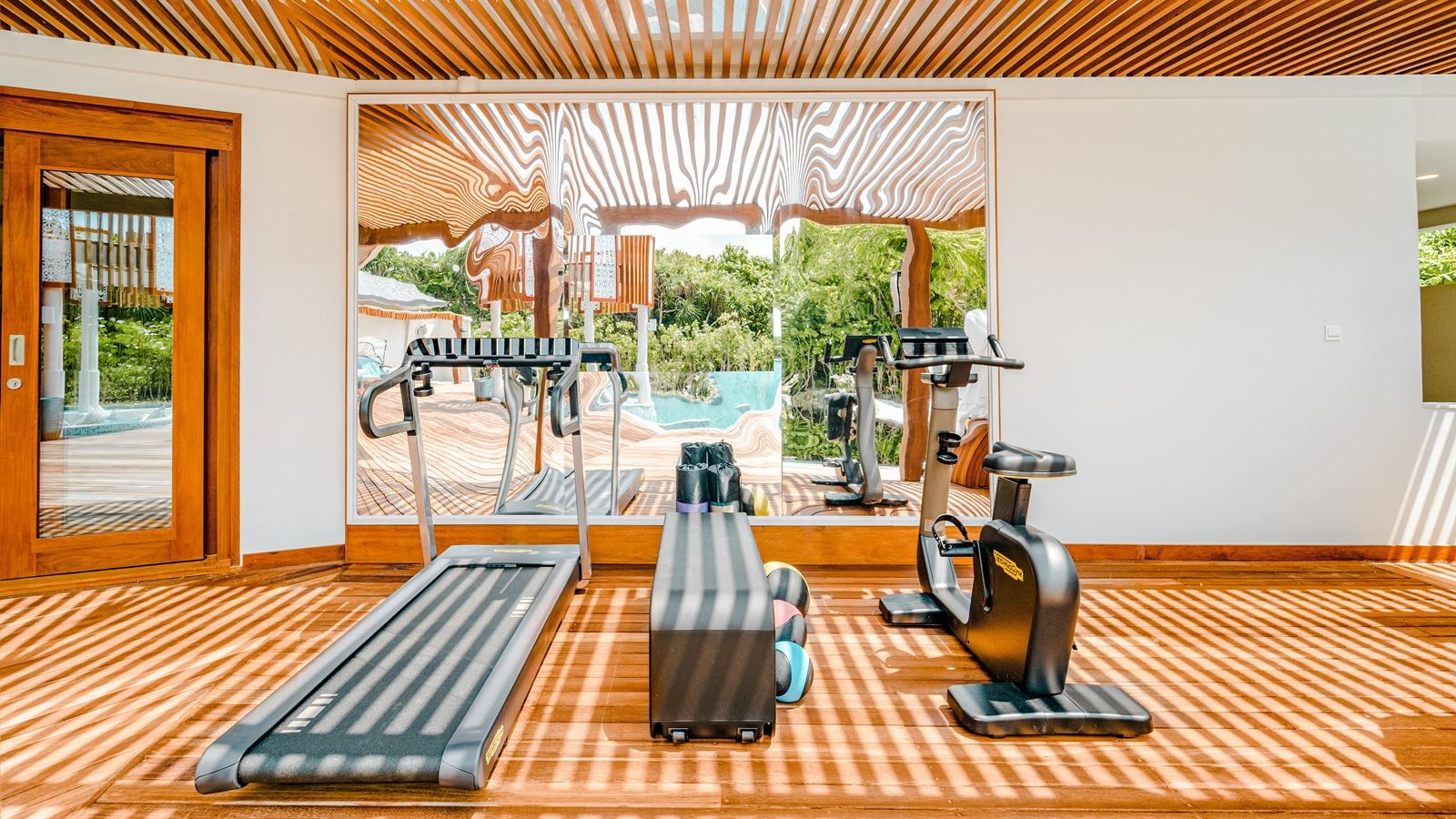 rooms-grand-beach-residence-with-sunrise-pool-3-br