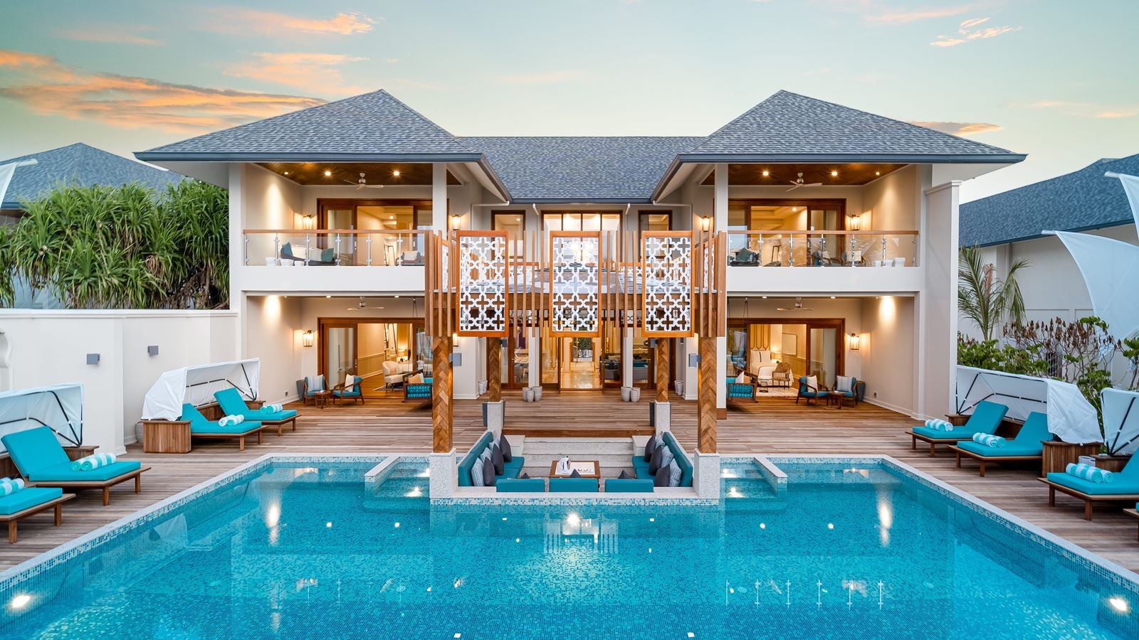 rooms-sultan-beach-residence-with-sunset-pool-4-br