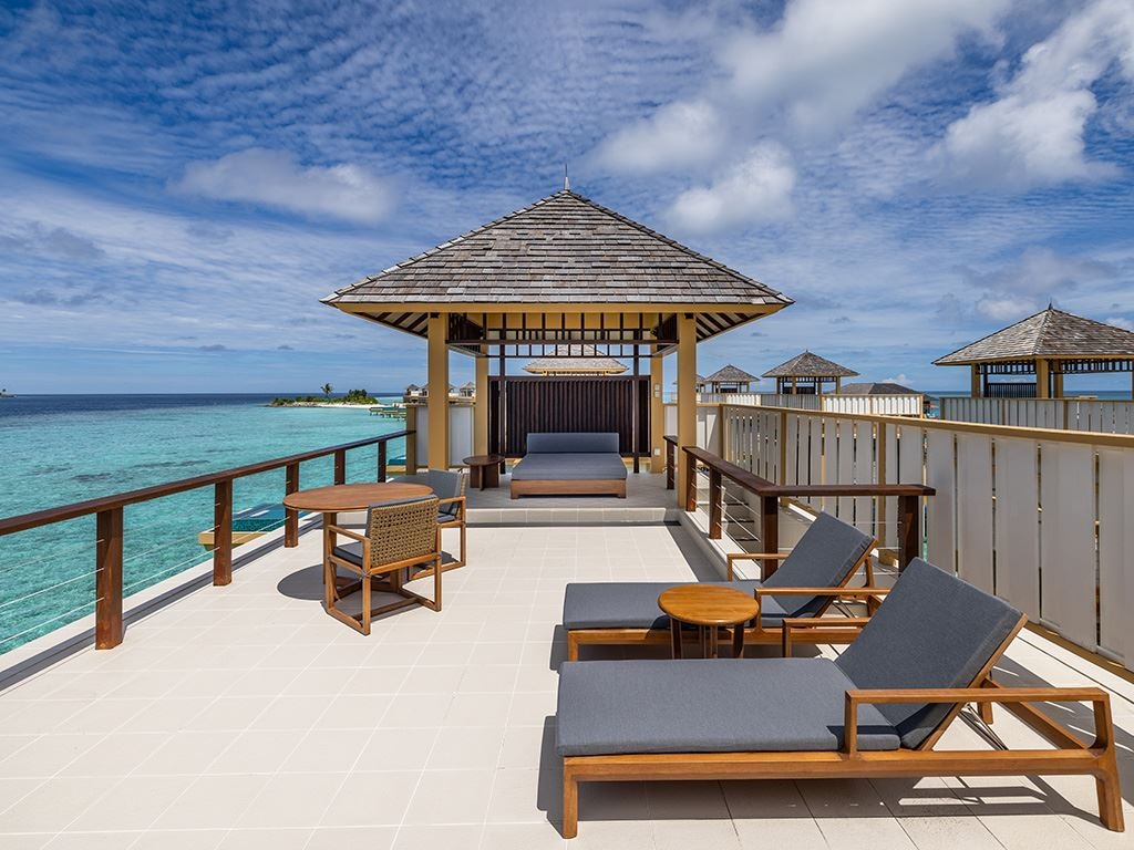 rooms-inocean-pool-villa