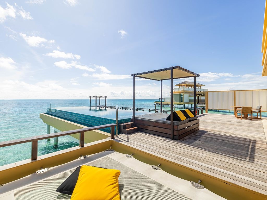 rooms-deluxe-inocean-pool-villa