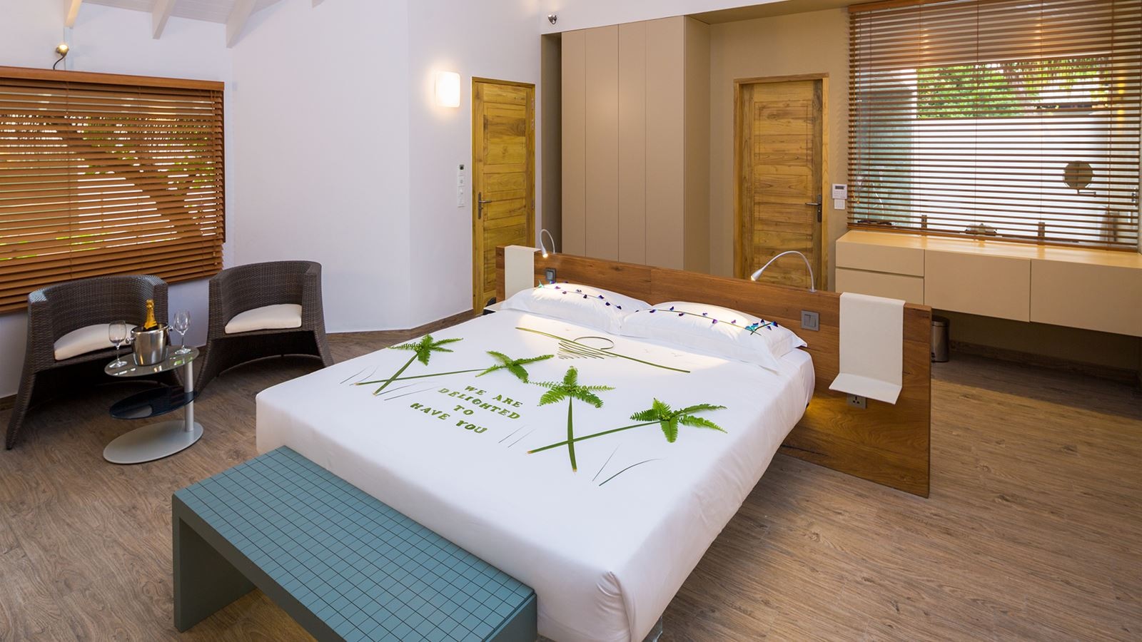 rooms-beach-suite-pool