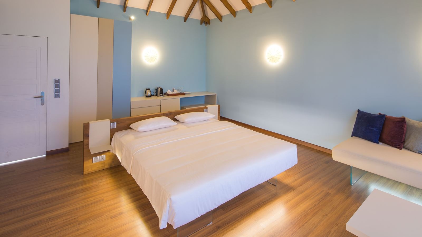 rooms-lagoon-villa