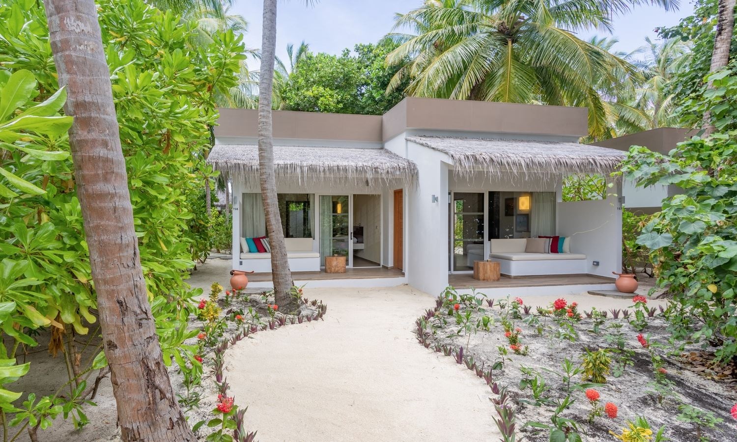 rooms-family-beach-villa