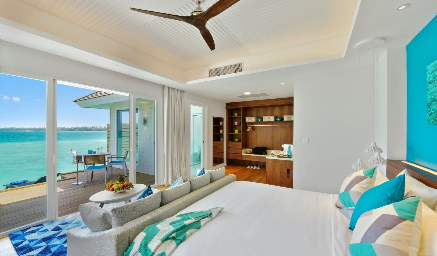 rooms-aqua-villa