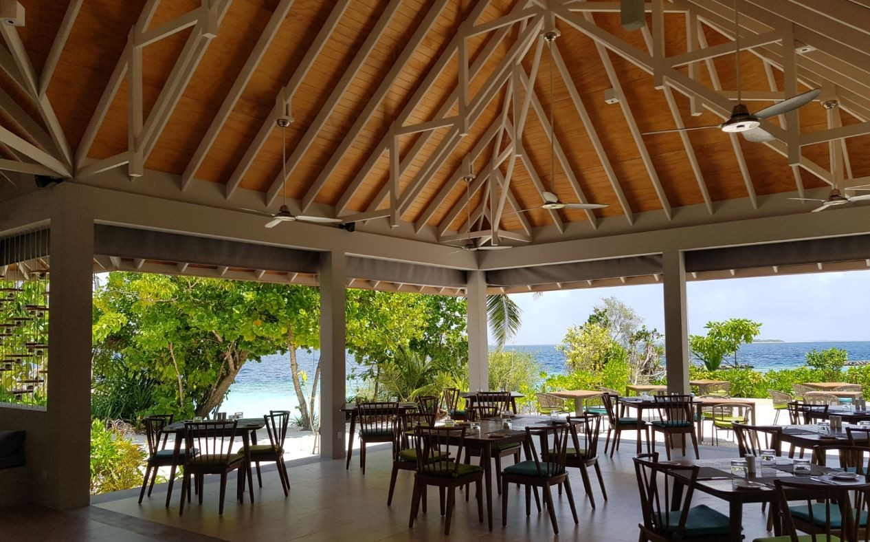 restaurants-capers-buffet-restaurant