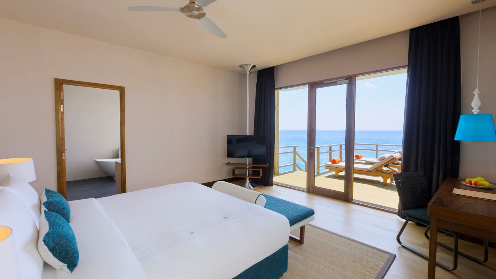 rooms-water-villa