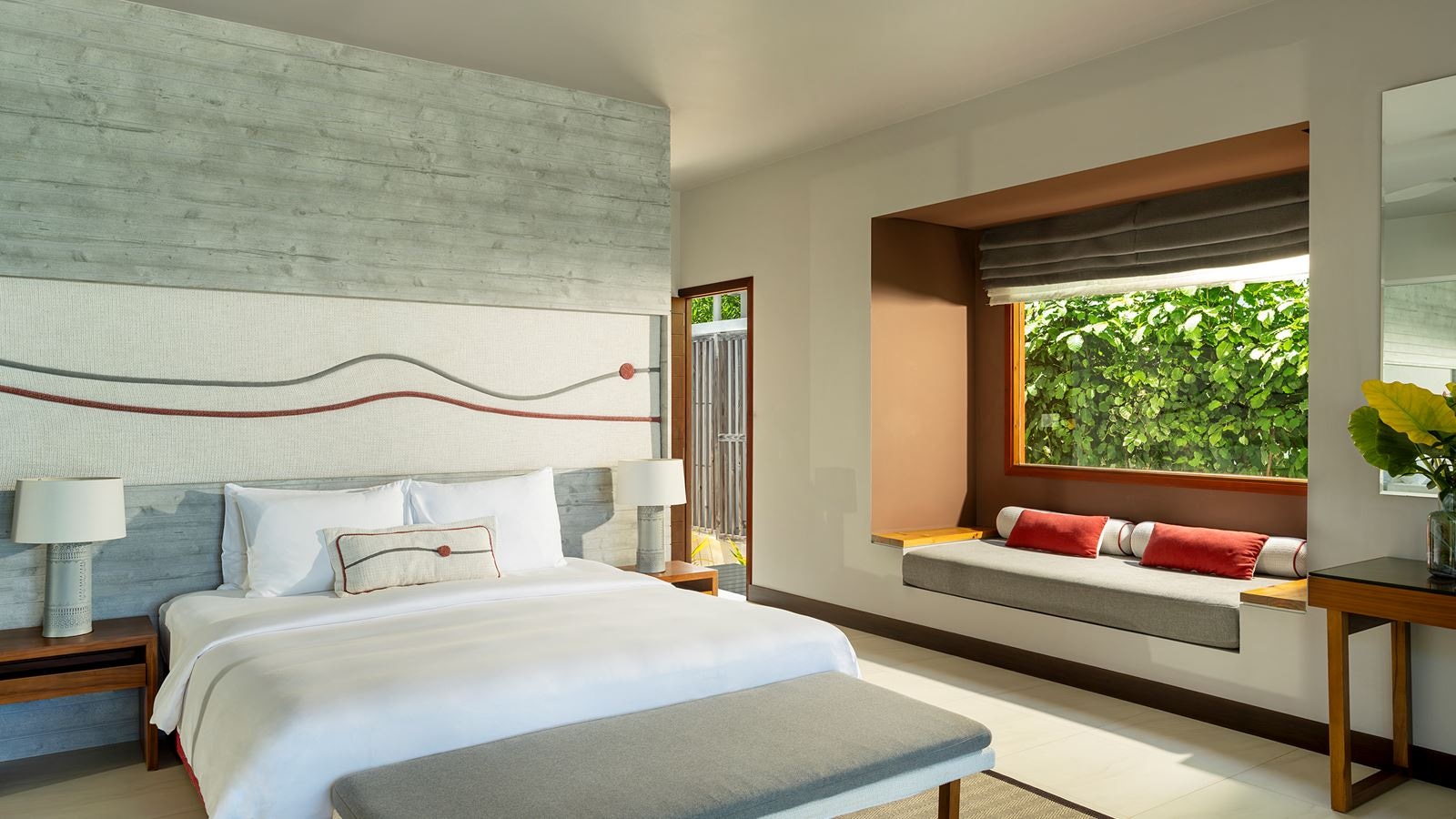 rooms-beach-villa-with-pool