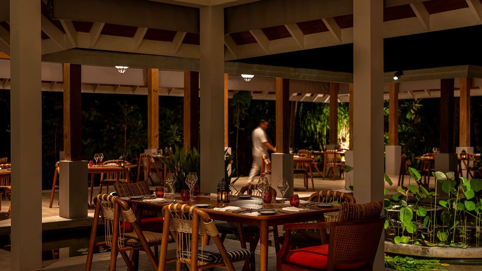 restaurants-battuta-signature-restaurant