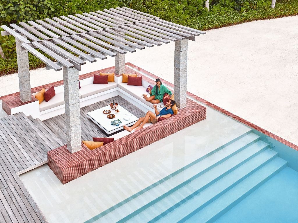 rooms-three-bedroom-beach-retreat-with-pool