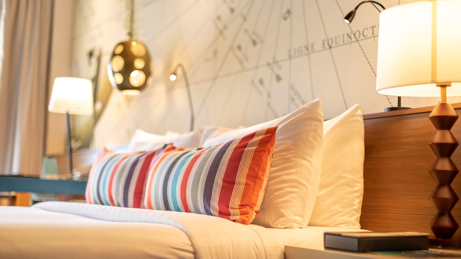 rooms-over-water-sunrise-pool-villa