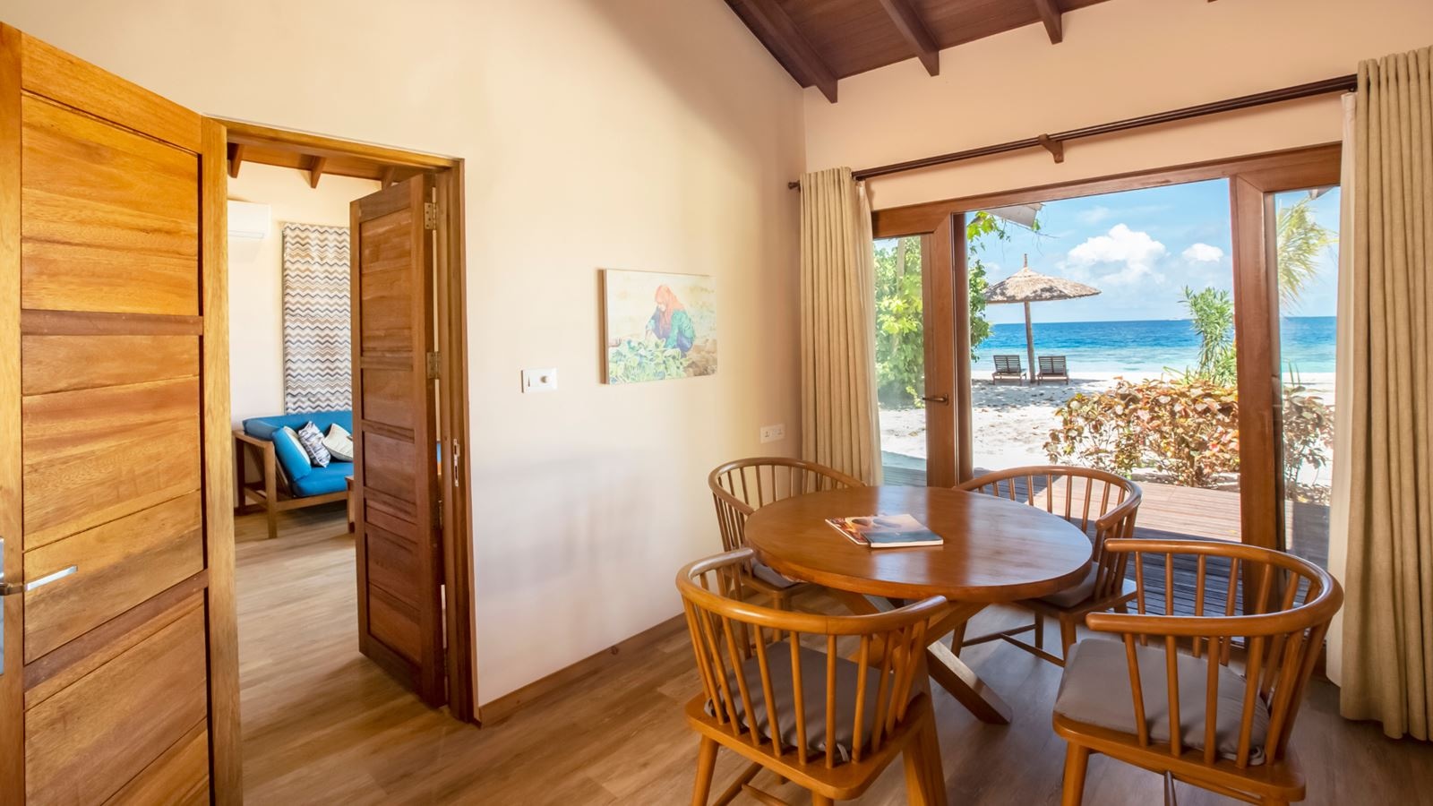 rooms-deluxe-two-bedroom-beach-suite