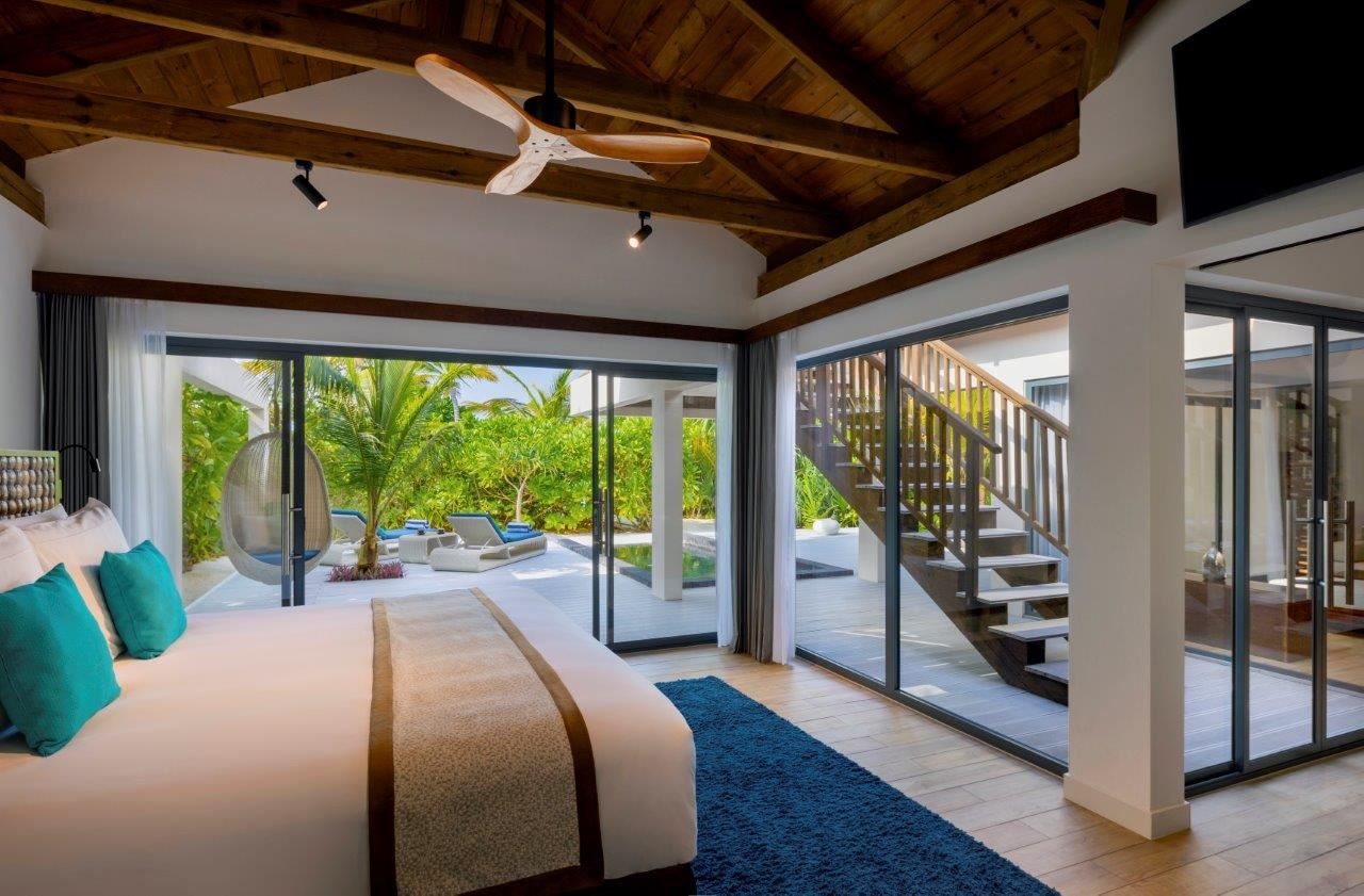 rooms-beach-pool-villa-sunset