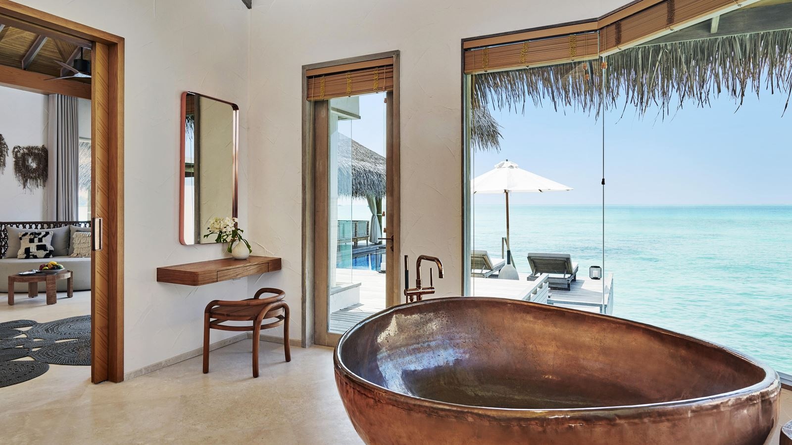 rooms-three-bedroom-water-sunset-villa-with-pool