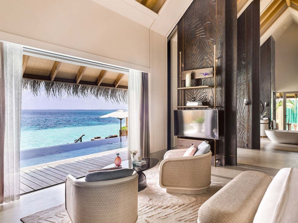 rooms-water-villa-with-pool