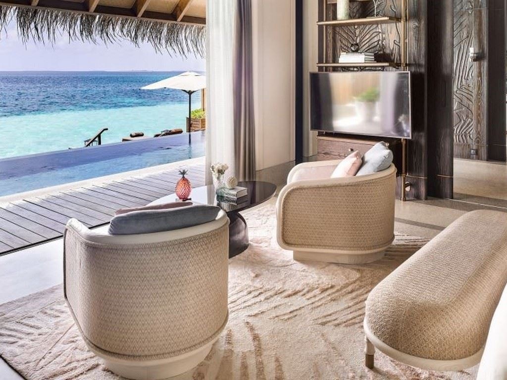 rooms-two-bedroom-water-villa-with-pool