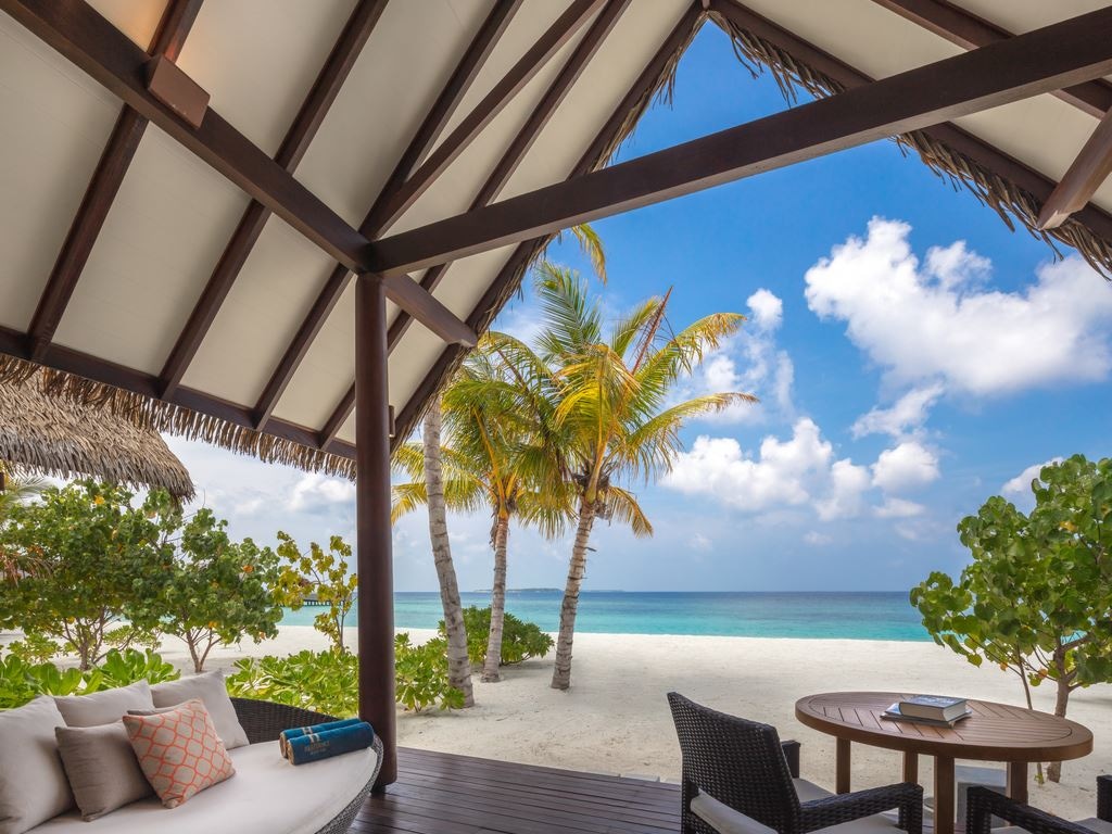 rooms-two-bedroom-family-beach-villa