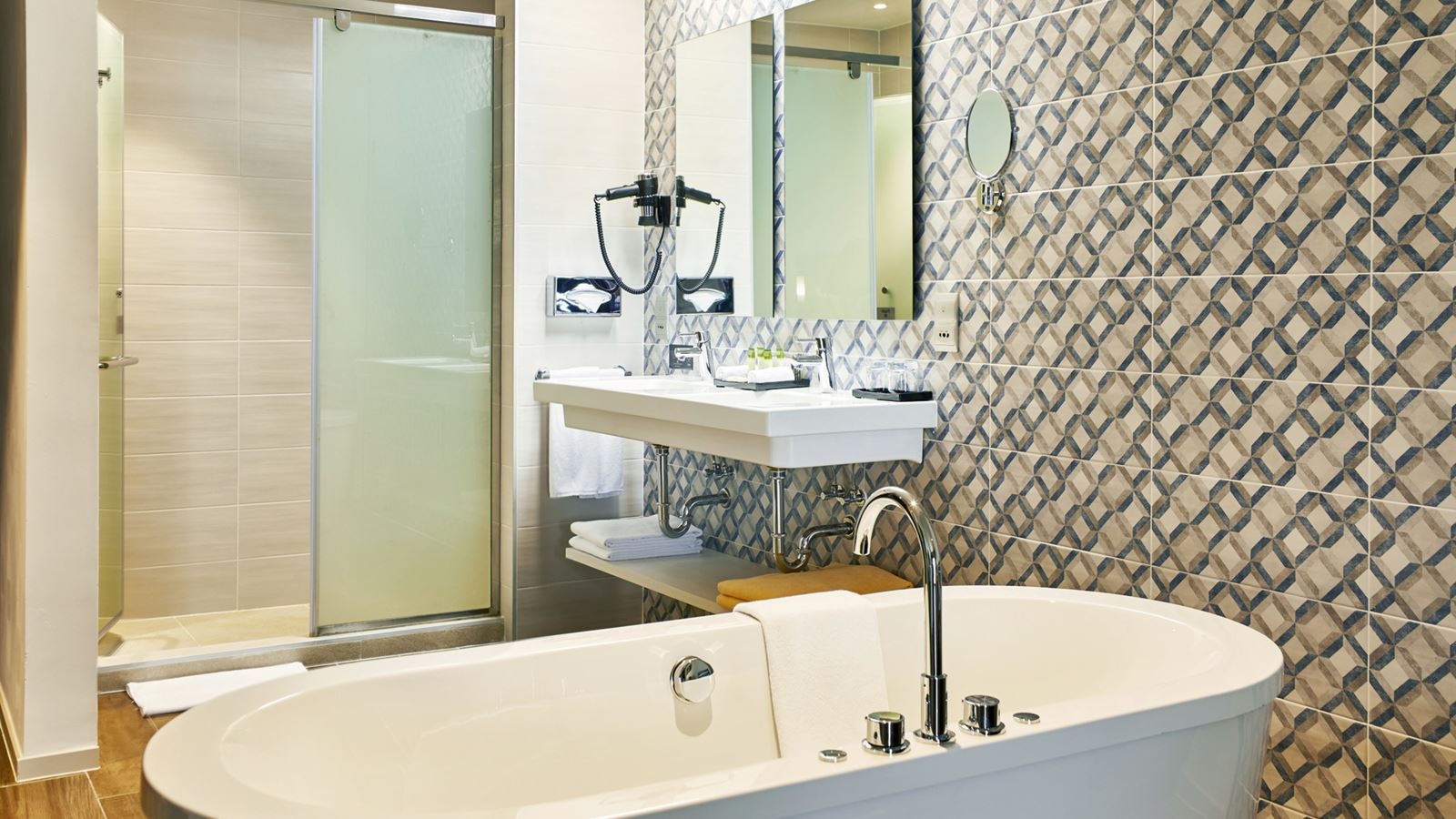 rooms-overwater-superior-jr-suite