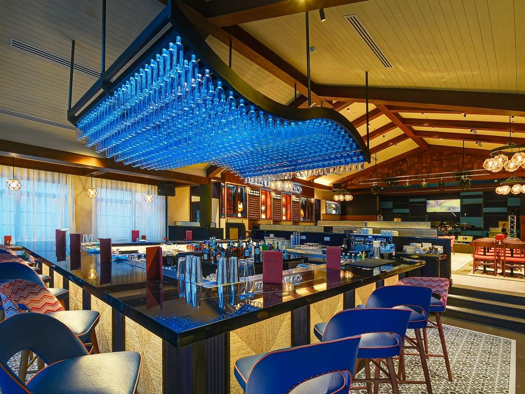 restaurants-hard-rock-cafe