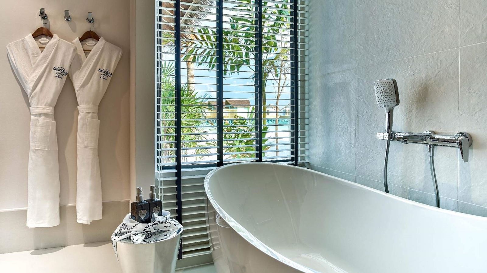 rooms-gold-beach-villaking