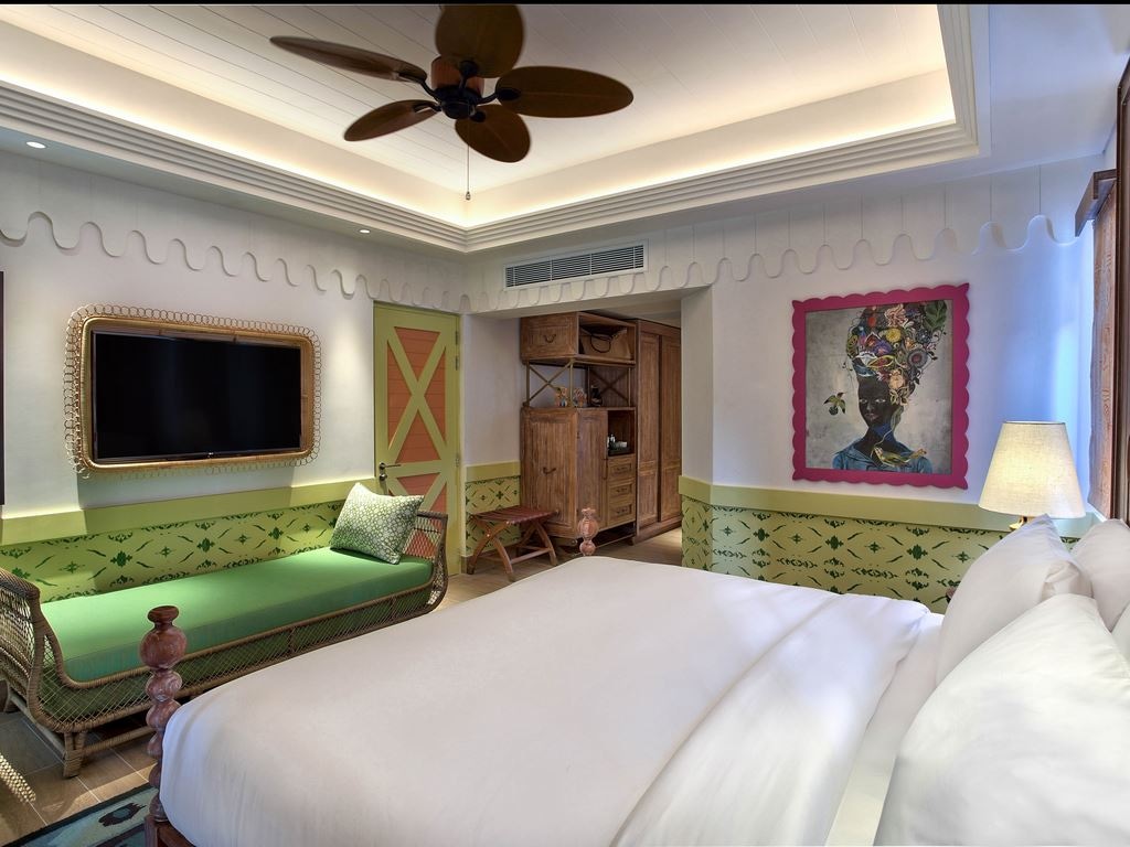 rooms-beach-room--king