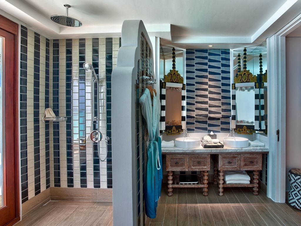 rooms-two-bedroom-overwater-pool-villa