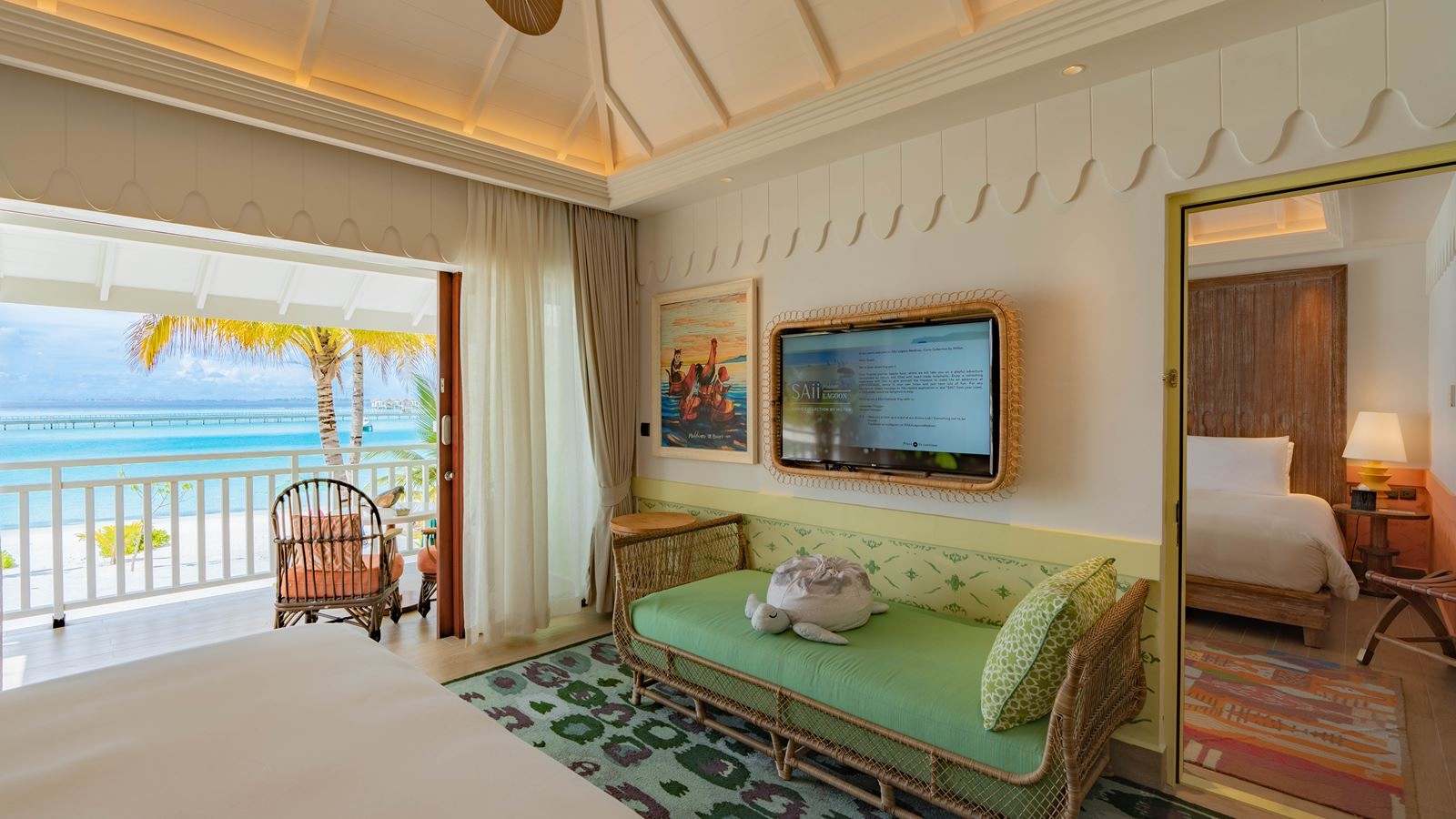 rooms-sky-family-room