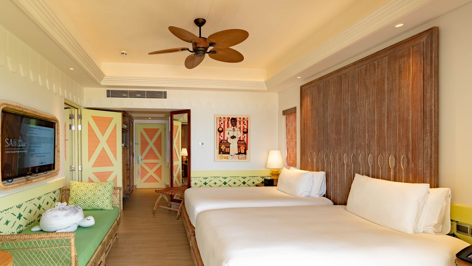 rooms-two-bedroom-family-beach-room-with-pool