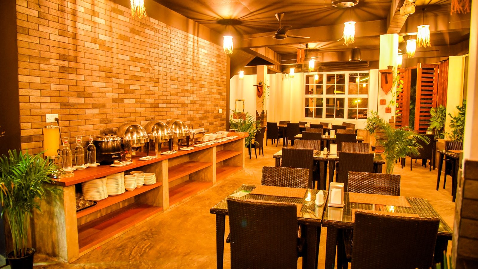 restaurants-the-kettle