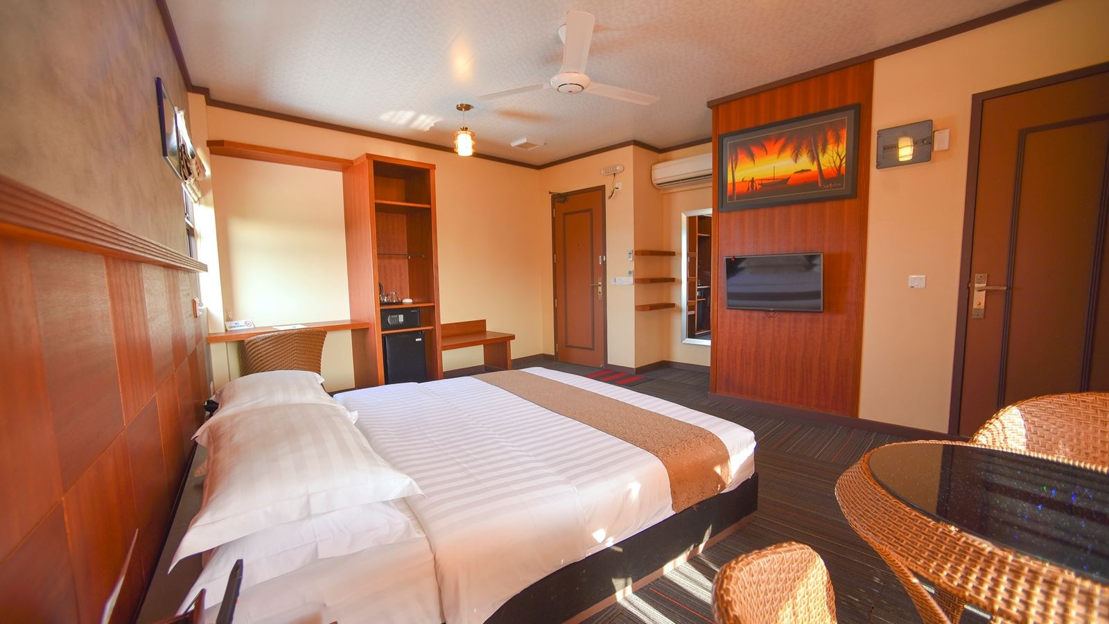 rooms-superior-with-bathtub